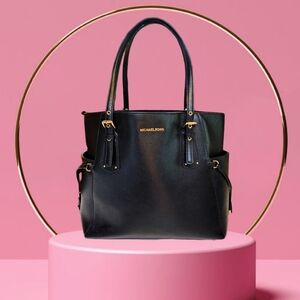 Authentic Michael Kors Leather Voyager Tote Handbag